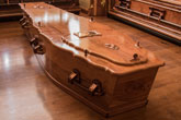 Casket 7